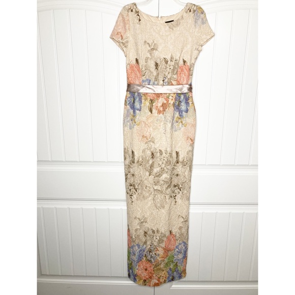 BHLDN Adrianna Papell Melinda Floral Matelasse Column Gown 6 MOB - Picture 2 of 7